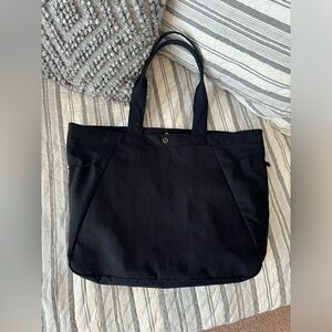 Lululemon Side-Cinch Shopper Bag